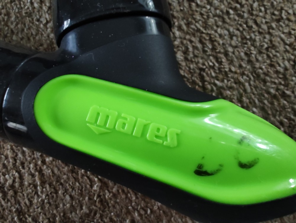 Mares Ergo Dry Snorkel Black/Lime