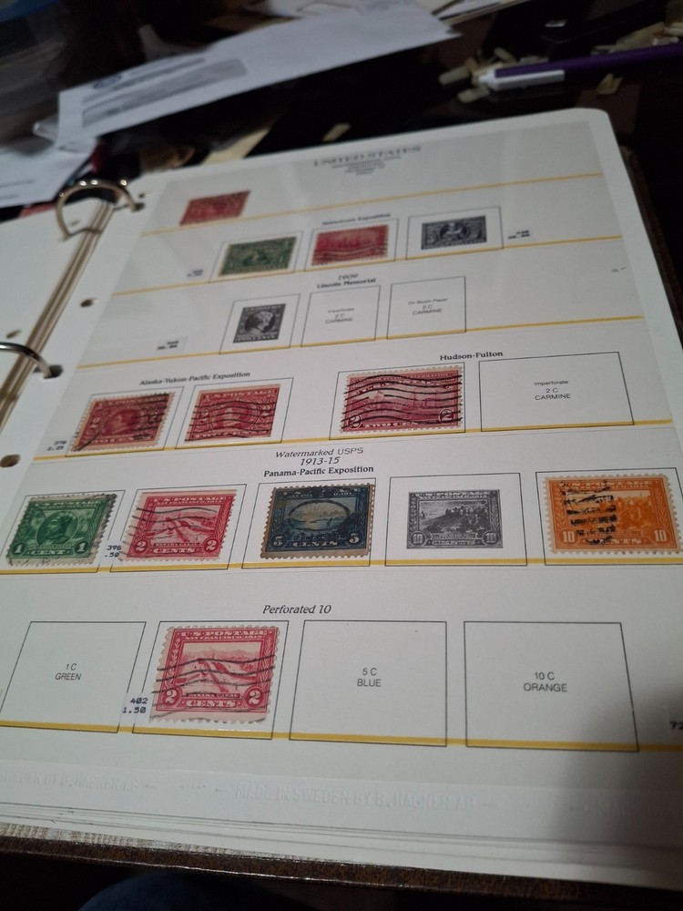 Hagner Hingeless Album for US Stamps to Scott 992