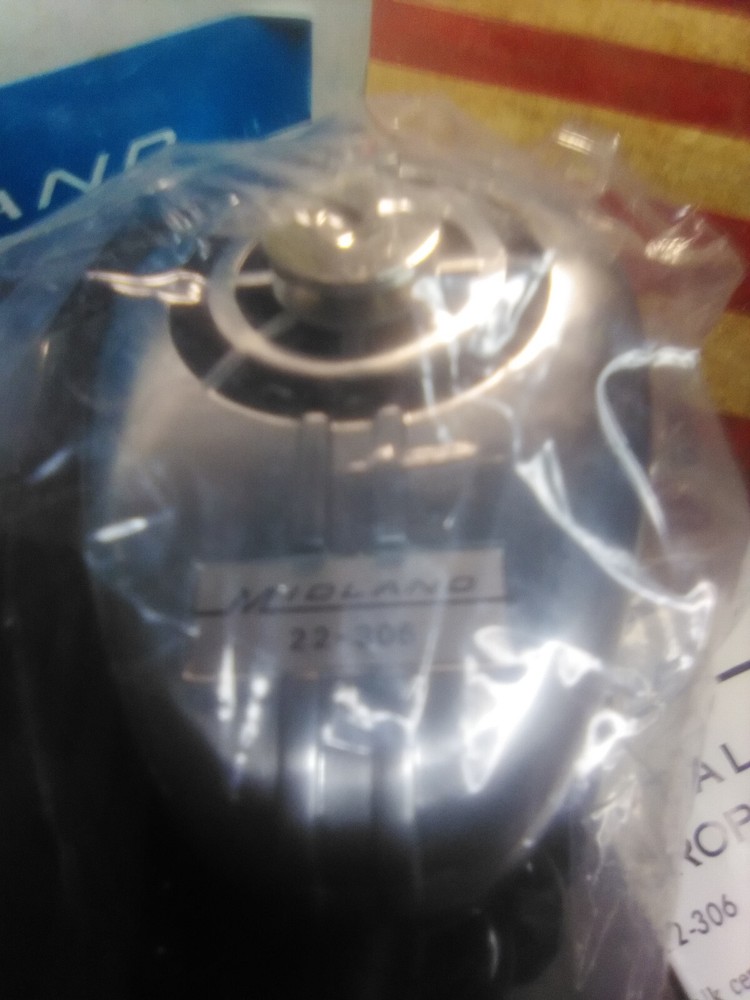 Midland Ceramic Microphone (Metal) Model 22-306