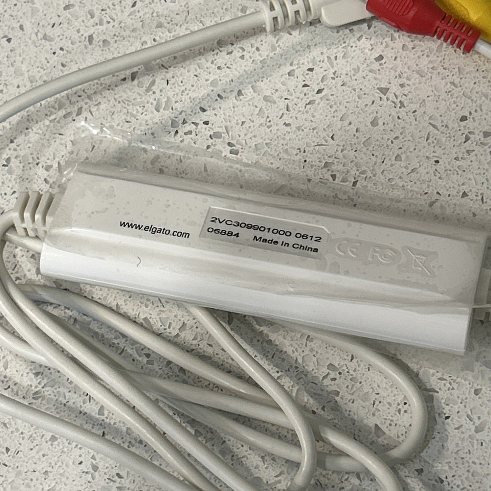 Elgato USB Video Capture Device Convert Analog Video to Digital Format Win/Mac
