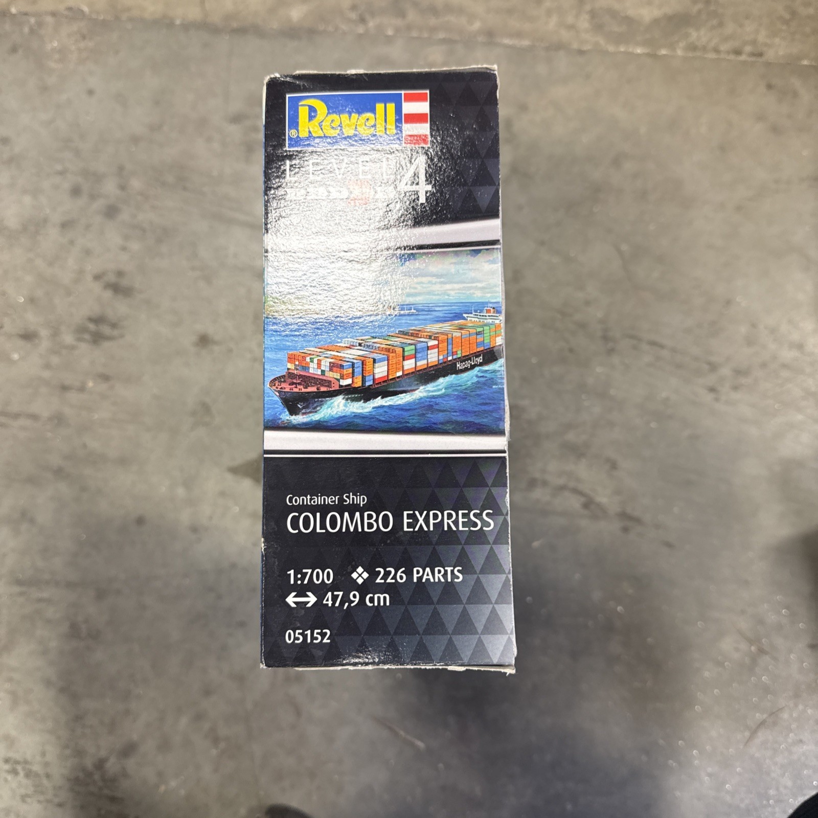 Revell Germany 1/700 Colombo Express Container Ship KIT RMG5152-NEW