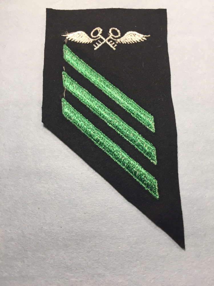 US Navy - Aviation Storekeeper E-3 patch (on felt)