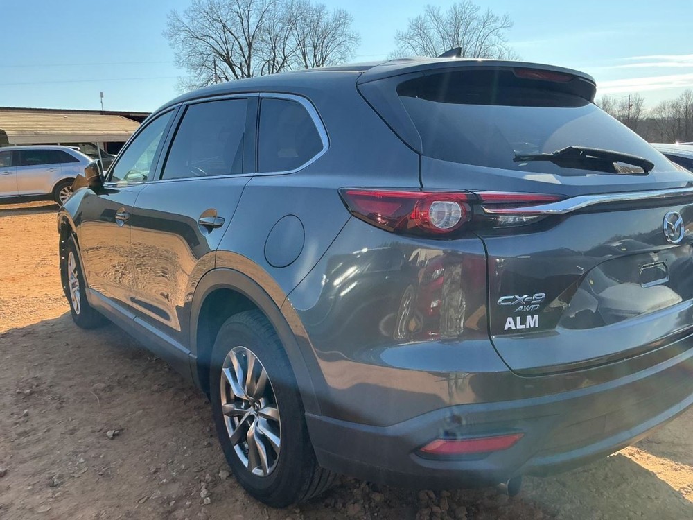 CX-9 2018 Glove Box 4958895