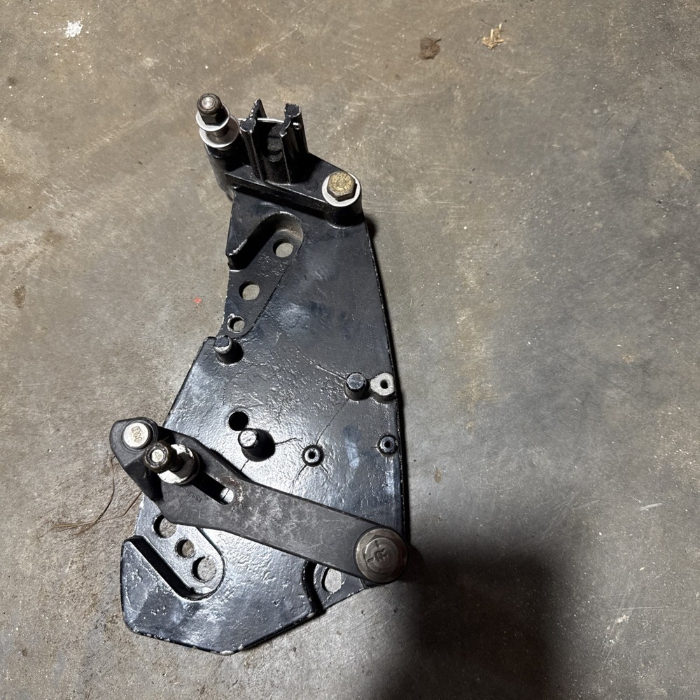 Mercruiser V6 V8 Mercury Quicksilver AA2 99236 C Shift Bracket