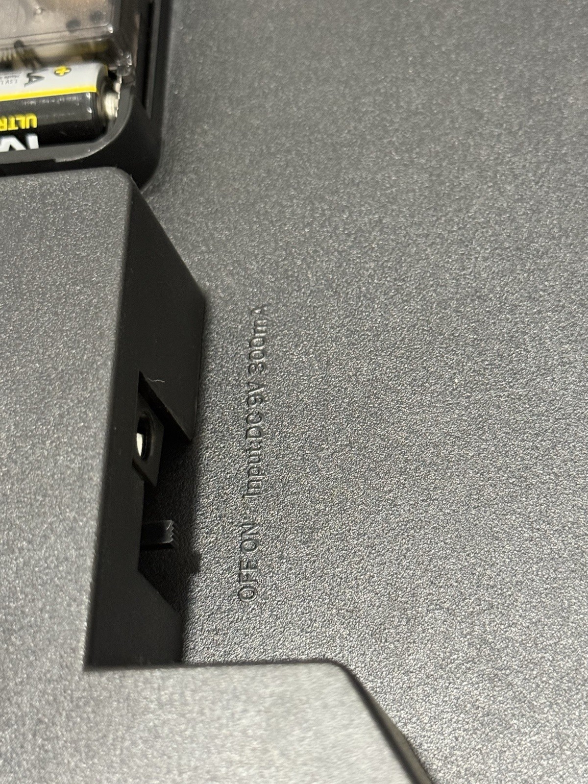 General Motors Oldsmobile Service 15" Neon Sign Clock 8OLDSM Working