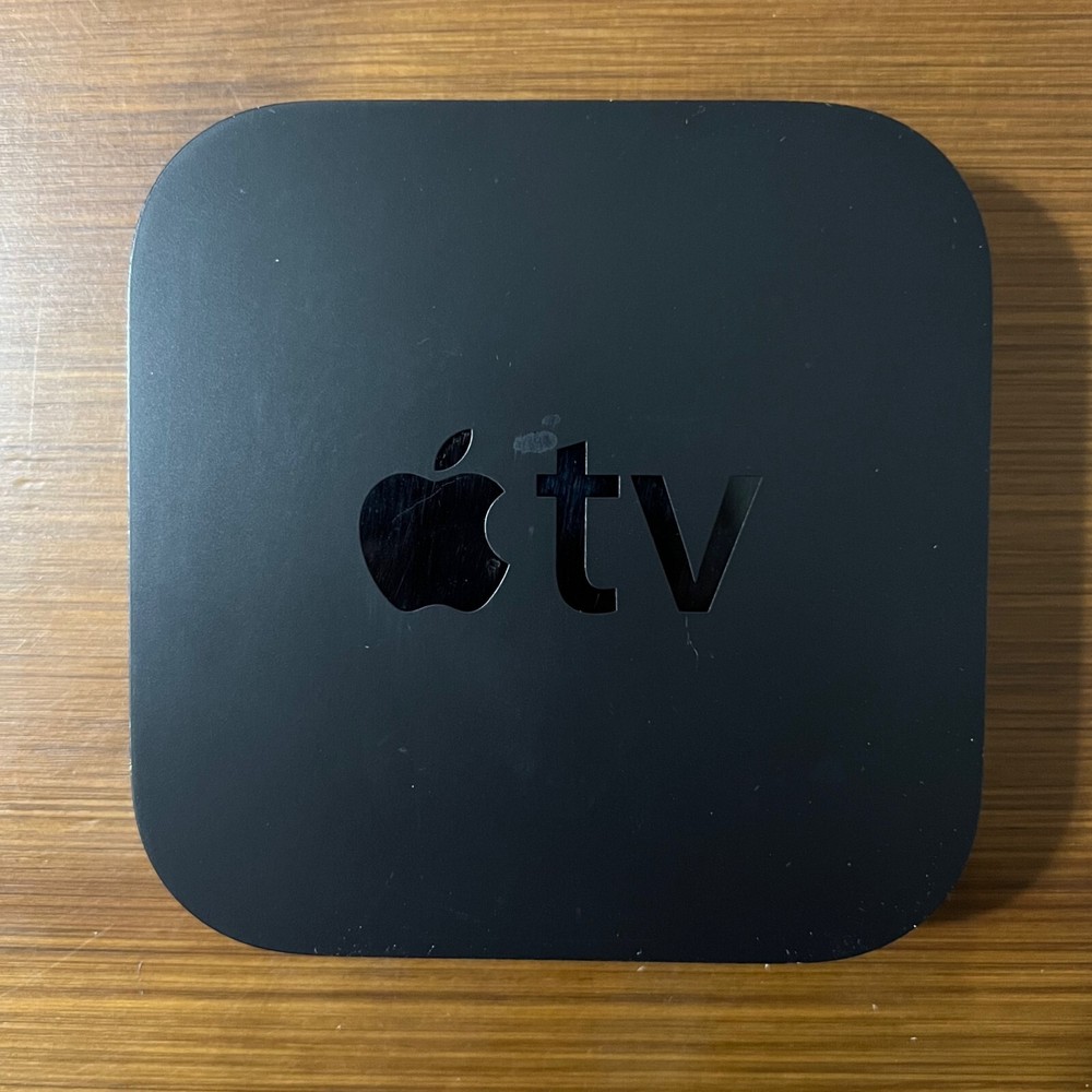 Apple TV 3rd Generation Model A1427 With Remote