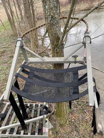Universal Tree Stand Seat Replacement 16 X12" Adjustable 1 PACK, NEW