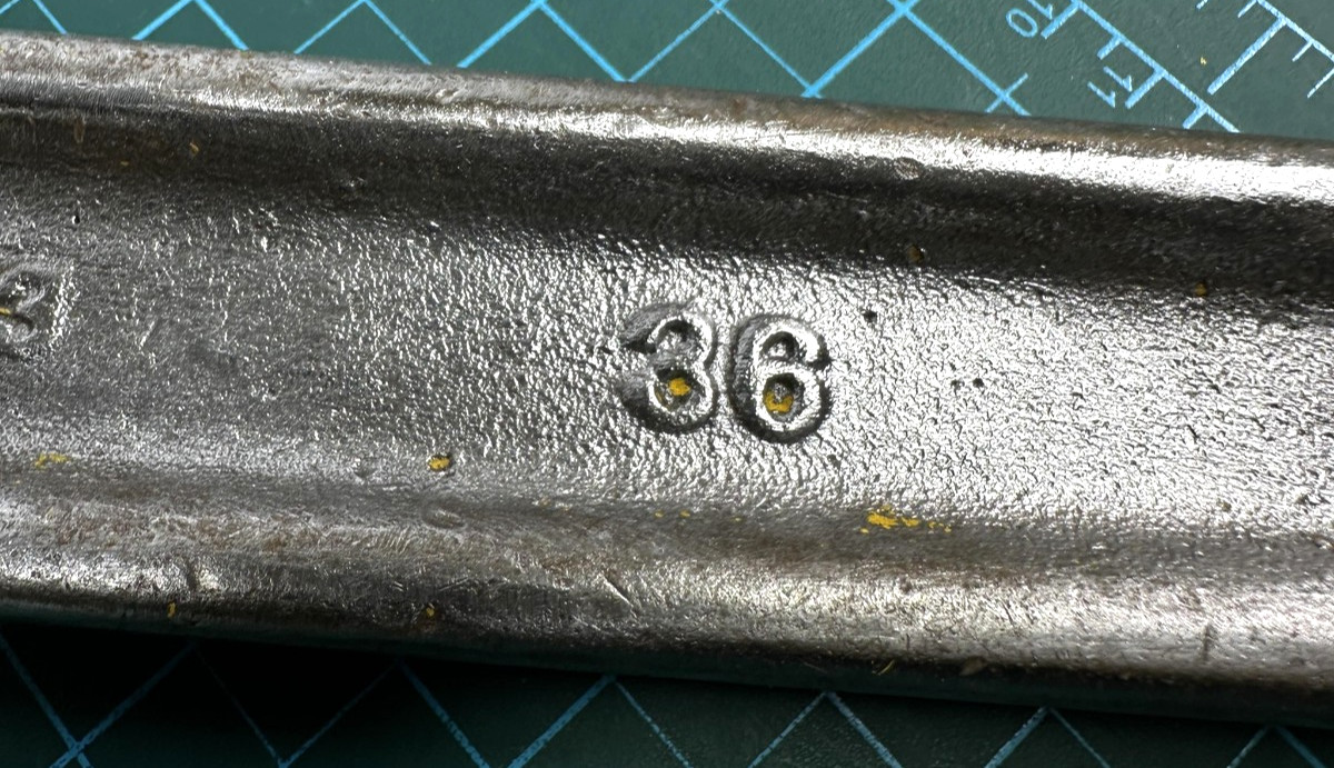 RIDGID 36 In Heavy Duty Pipe Wrench Adjustable Cast Iron Silver Made In USA