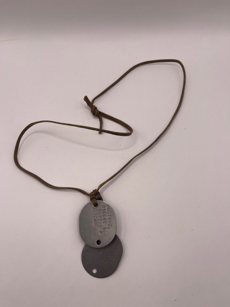 WW II (dog tag)  USMCWR