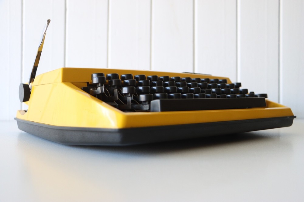 Bright Yellow Adler Manual Typewriter ***** Excellent Working Condition *****