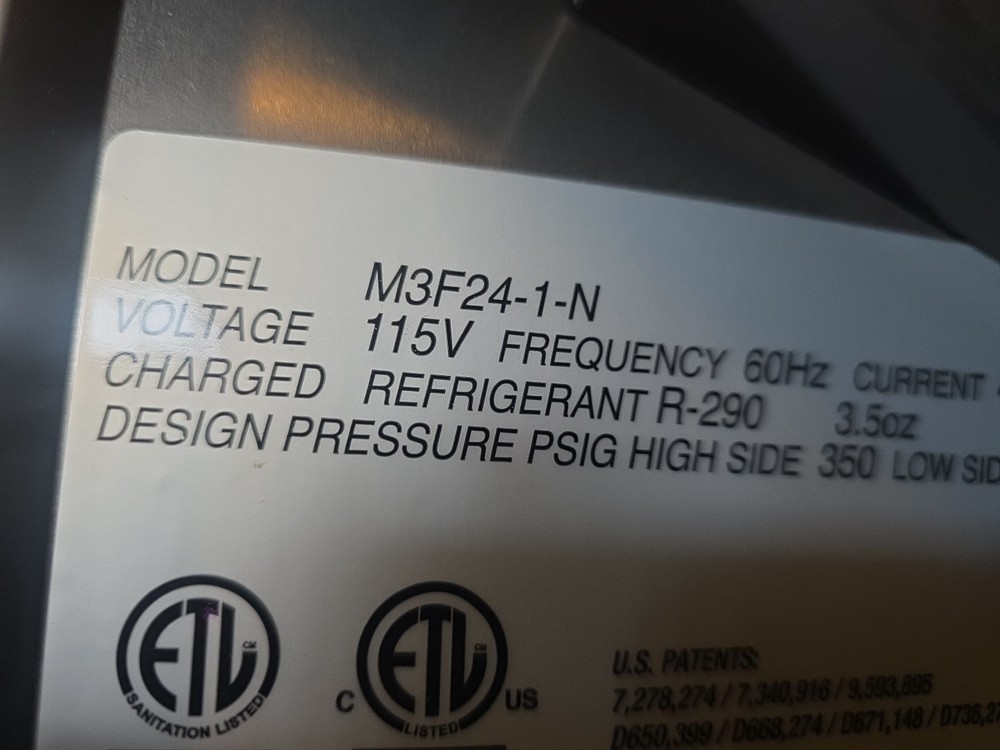 1 SOLID DOOR Refrigerator