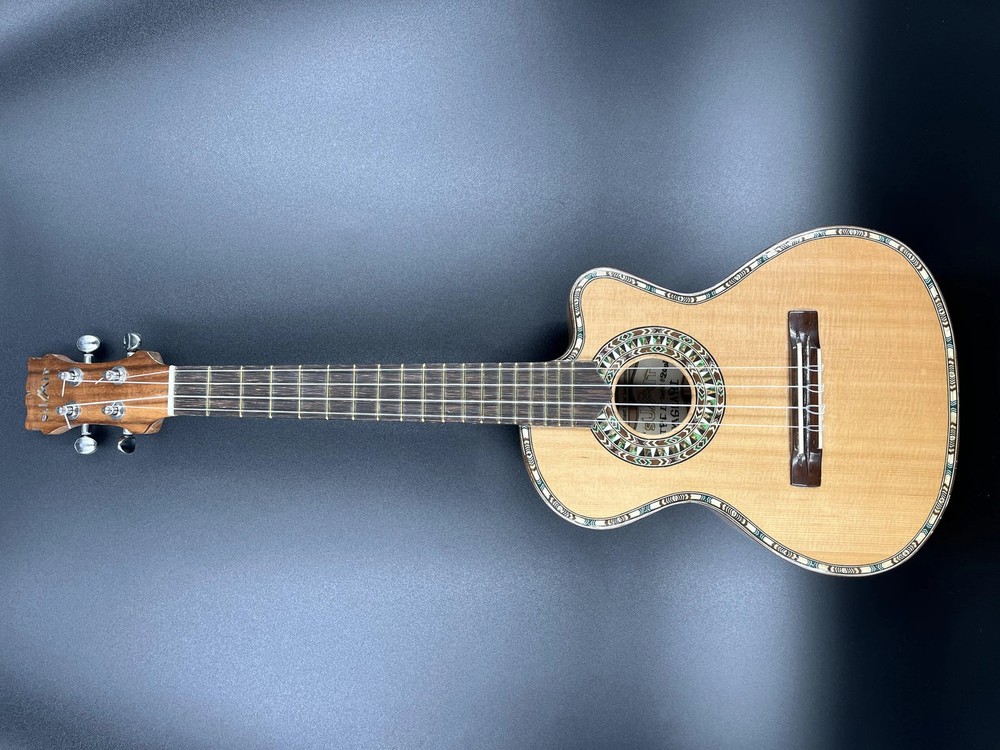 Summit Handmade Spruce / Cherry Tenor Ukulele Solid Wood! 2024