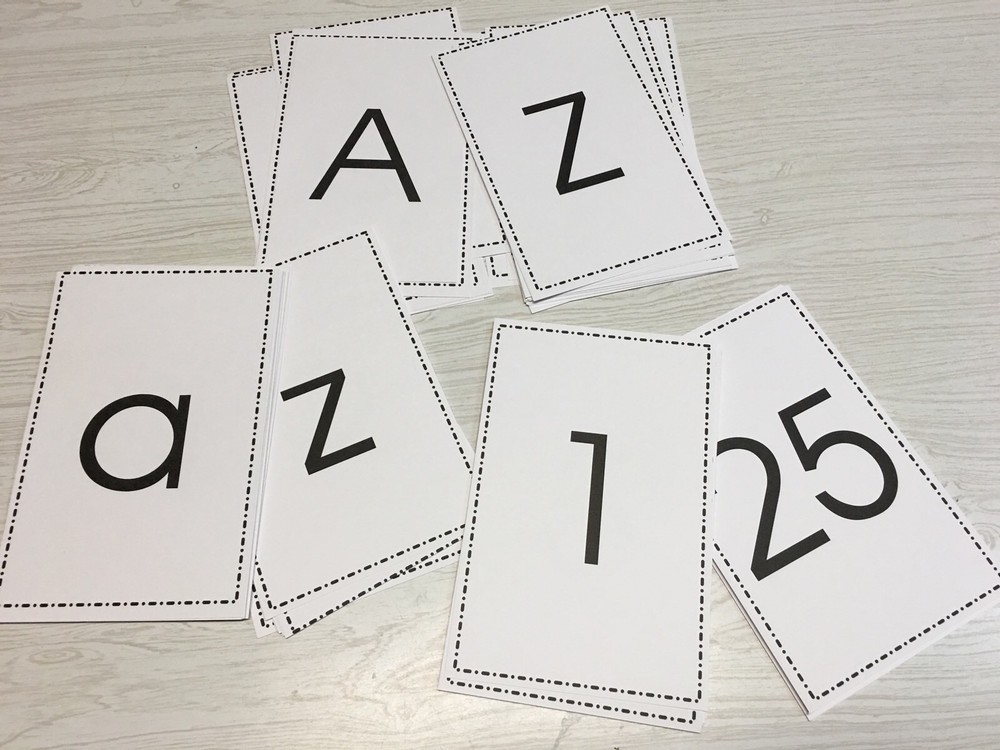 LAMINATED- Numbers & Letters (Upper And Lower Case) Flash card Set - 78 Cards.