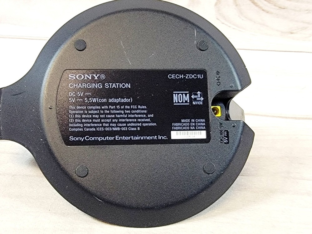 Sony PS3 DualShock 3 Controller Charging Station Dock CECH-ZDC1U Base Only OEM