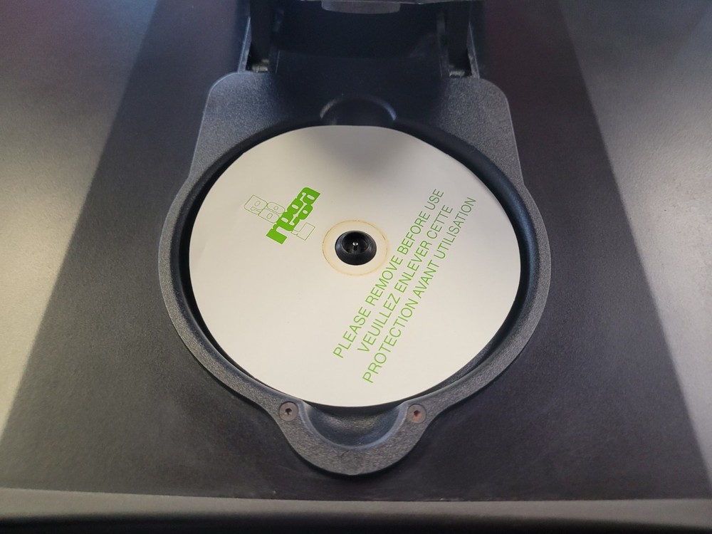 REGA Planet 2000 Ultimate CD Player With Remote & org Box Excellent Condition