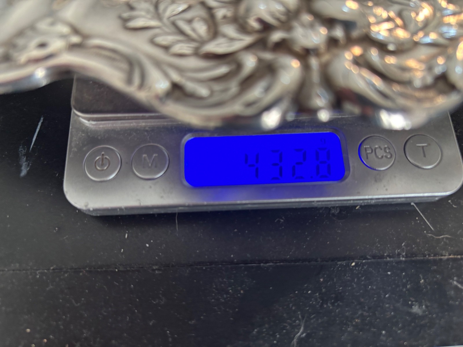 Sterling Silver High Relief Gorgeus Bowl 432 Grams