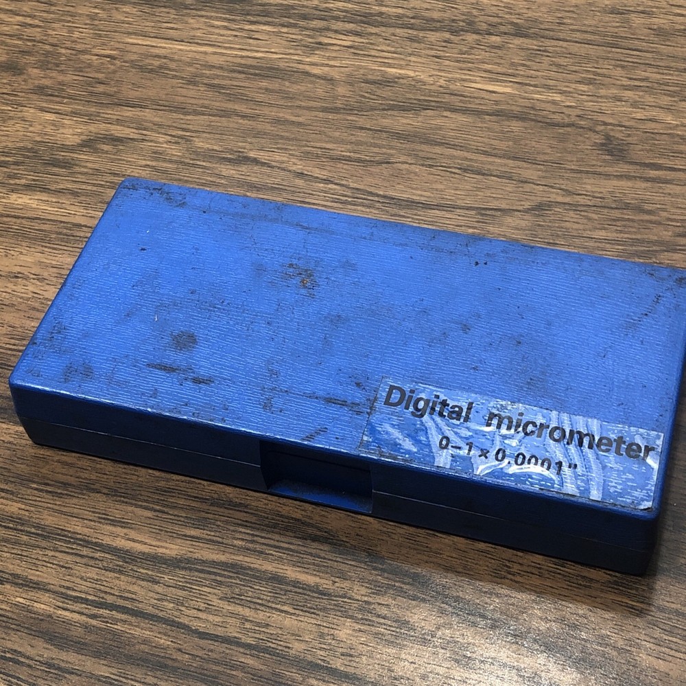 CEN TECH 0-1" MICROMETER