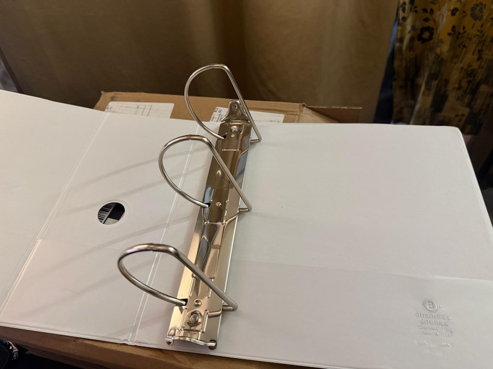 1 Quantity Business Source D-Ring Binder w/ Pockets 5" Capacity White 28445