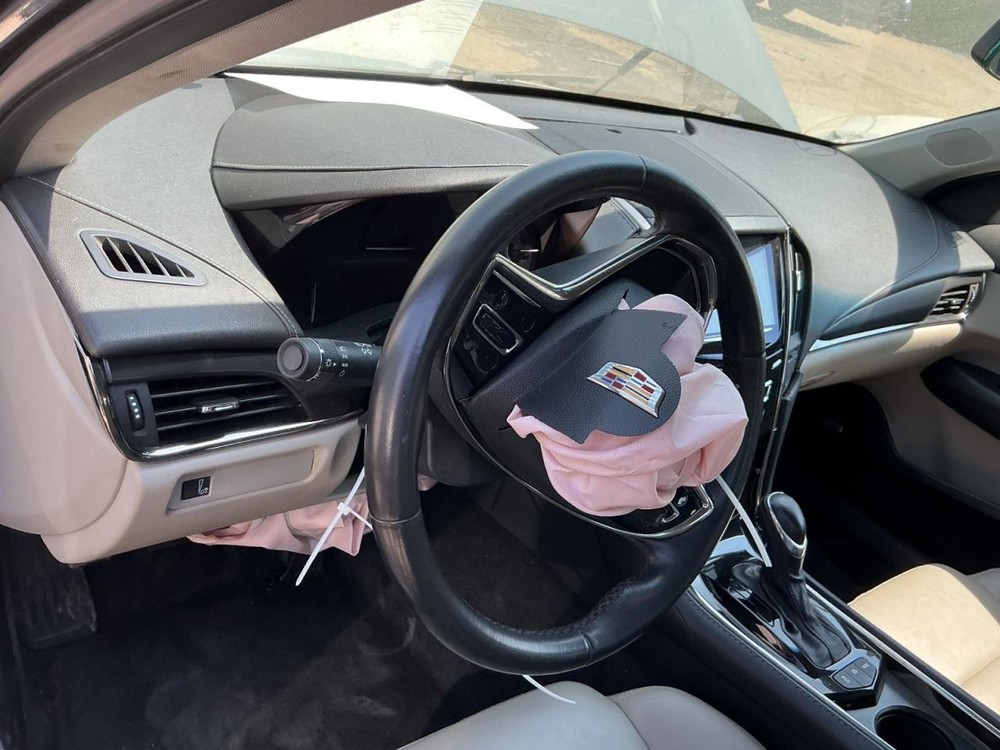 ATS 2016 Glove Box 5019538