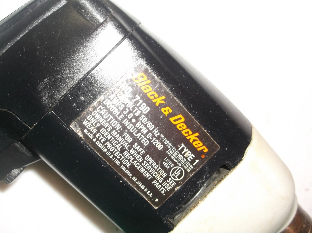 Vintage Black & Decker 3/8" Drill #7190 V. Speed Drill Trigger Lock Doesn't Work