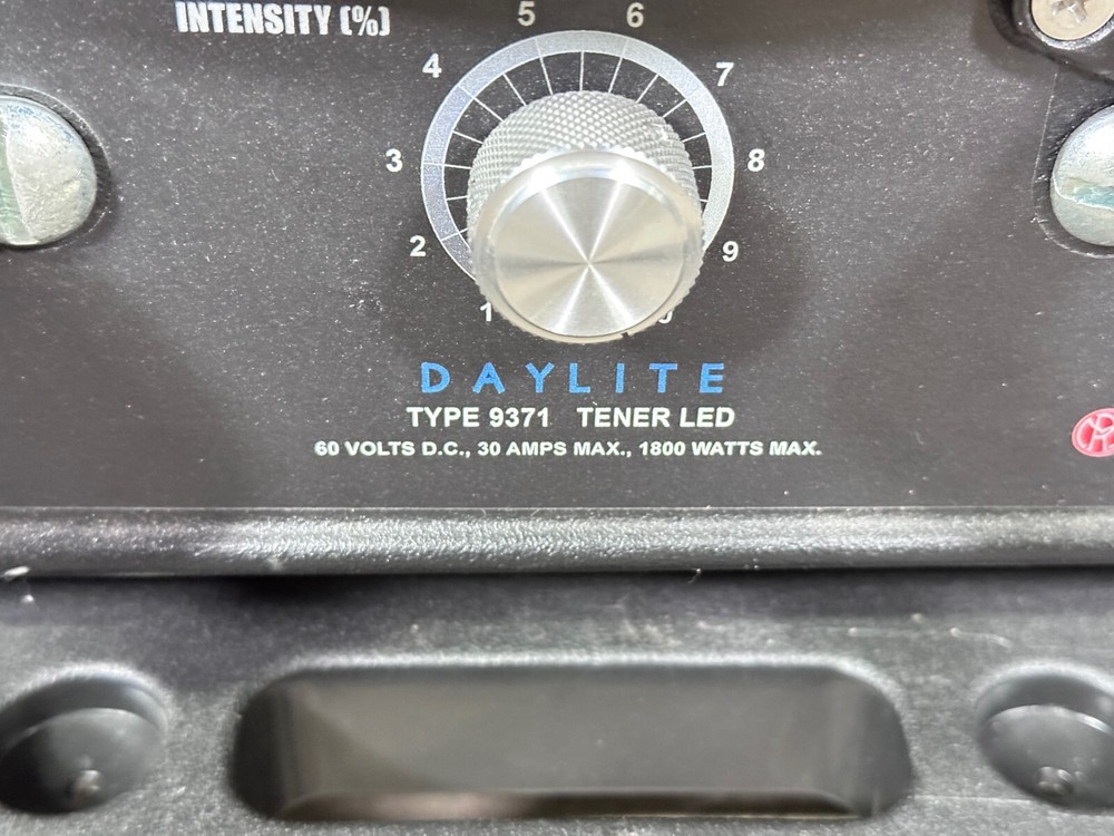 Mole Richardson Type 9371 Tener LED Daylight