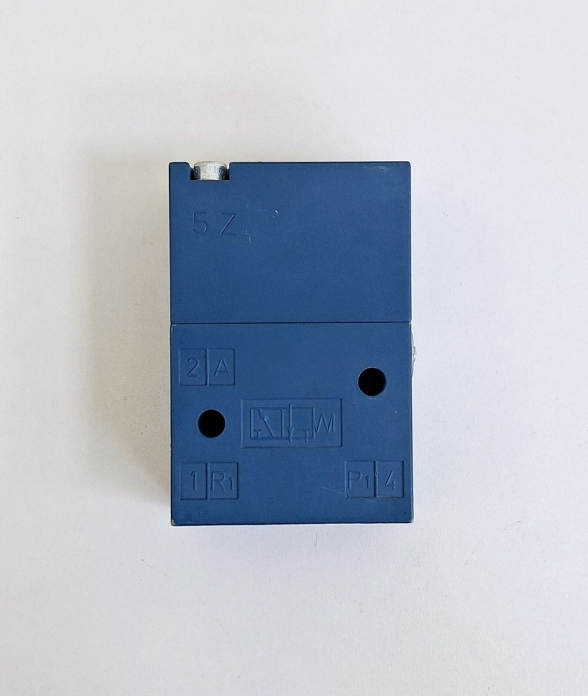 Rexroth 3710200000 / 002 Pneumatic Valve
