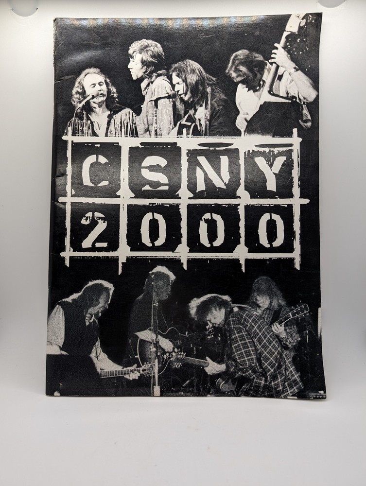 CROSBY, STILLS, NASH & YOUNG 2000 CONCERT PROGRAM BOOK CSNY NEIL YOUNG