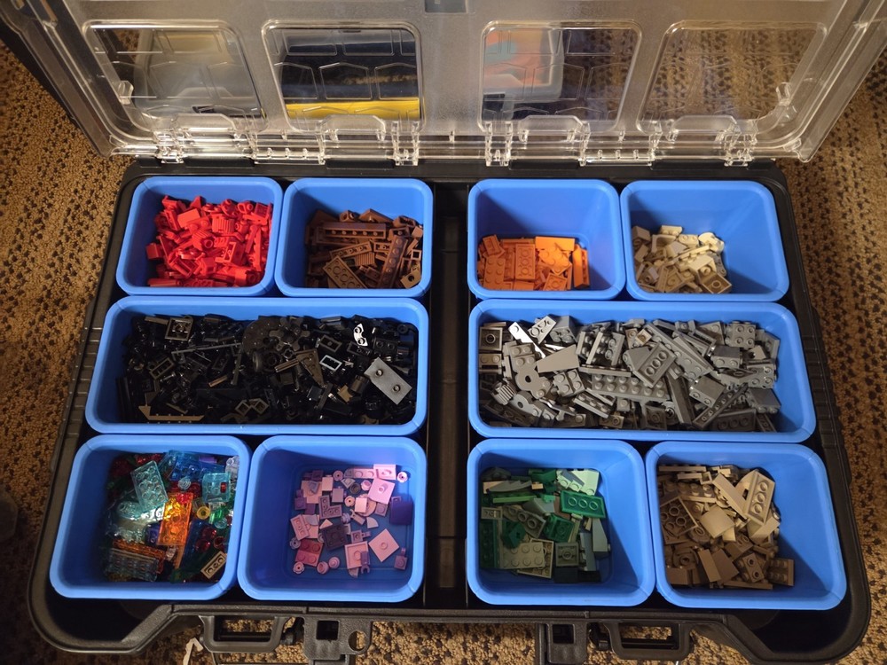 15+ lbs color/accessory sorted Lego Bulk lot