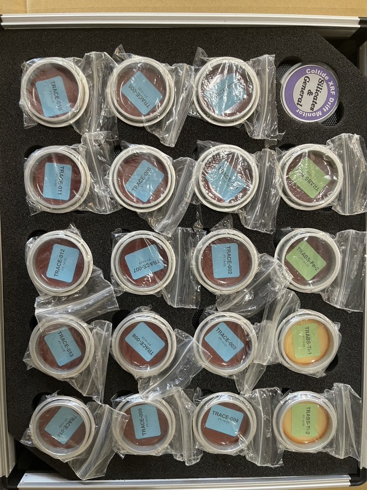 PANalytical PRO-TRACE XRF Calibration Reference Standards Set w/ Case