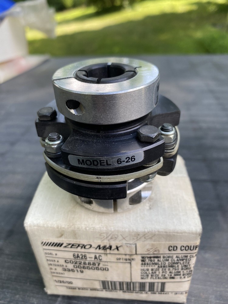 New Zero-Max 6A26-AC CD Clamp Coupling 0.625" Bore