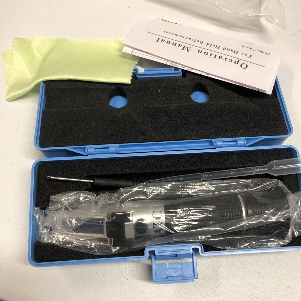 Portable Refractometer with ATC, UNTESTED