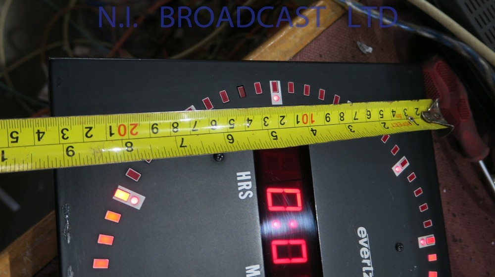 Evertz digital clock with timecode and manual start. (23cm)