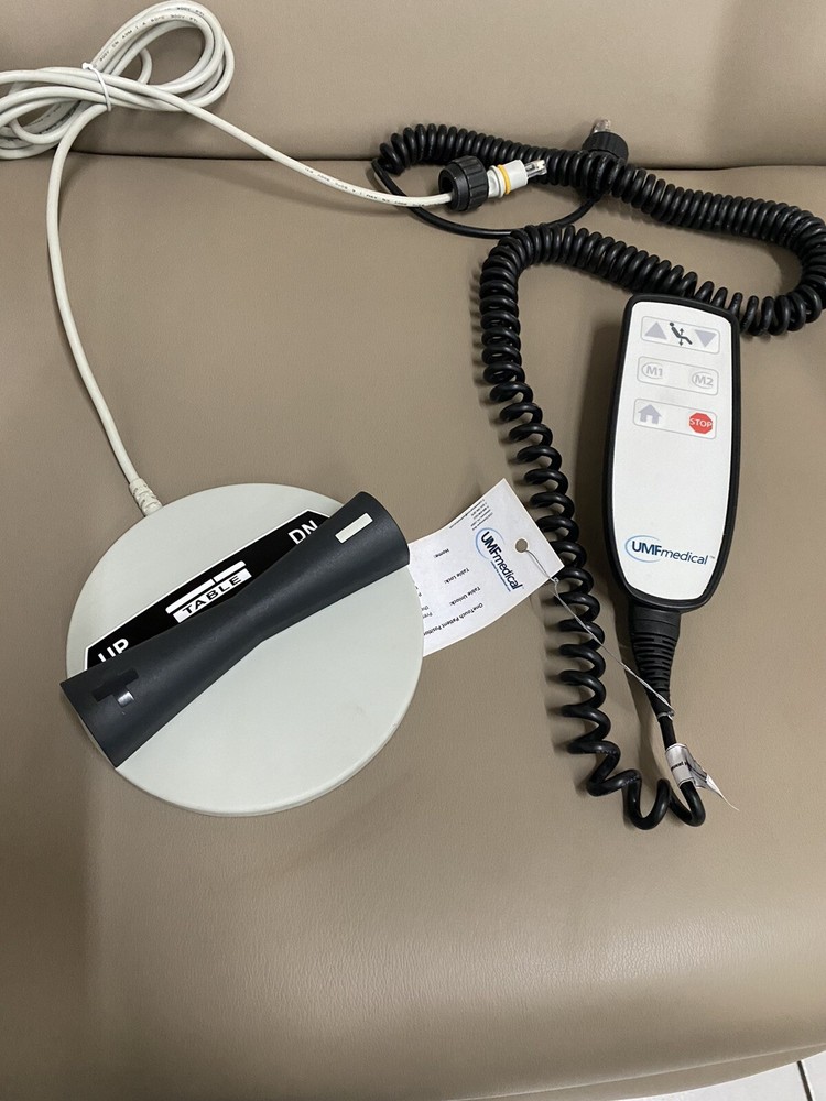 UMF 4070 Power Table , Foot & Hand Controls