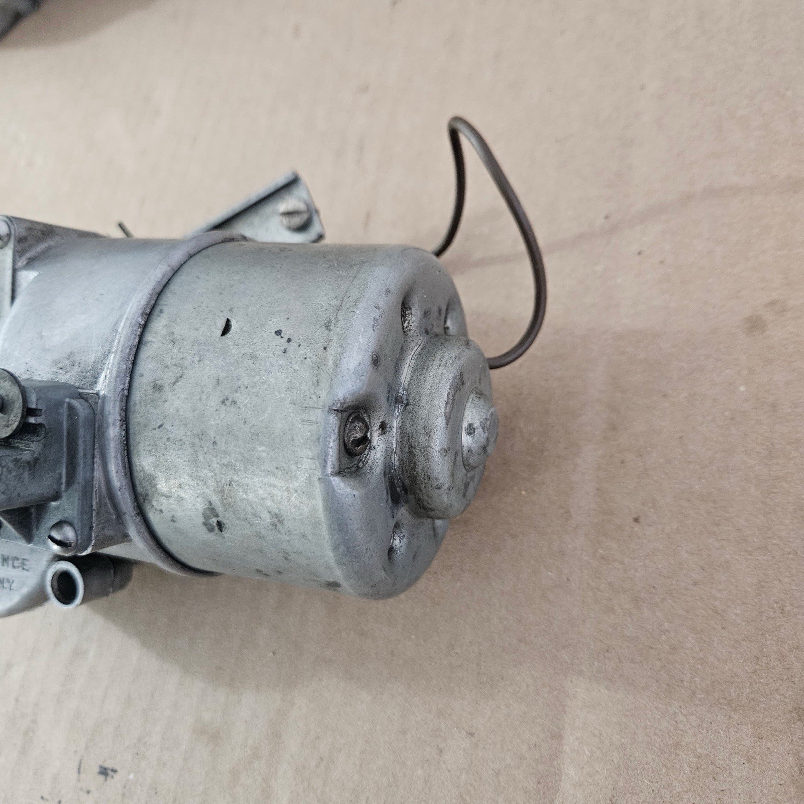 Chevy Delco Electric 2 Speed Windshield Wiper Motor 5047906 *WORKS*