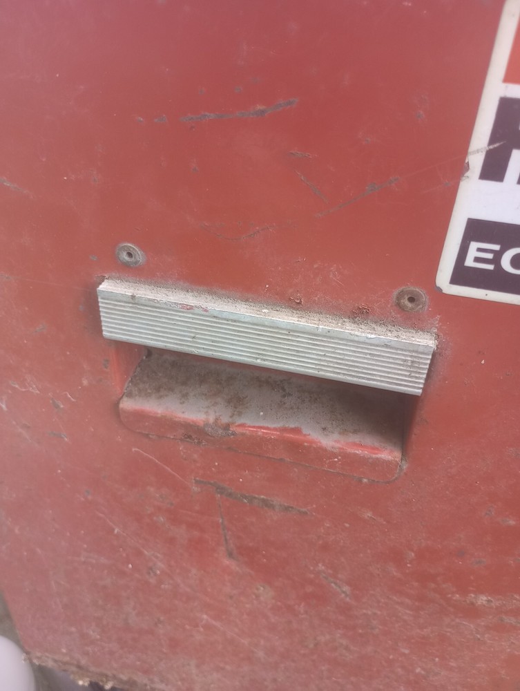 CRAFTSMAN TOOL BOX CARRY HANDLE. #C21