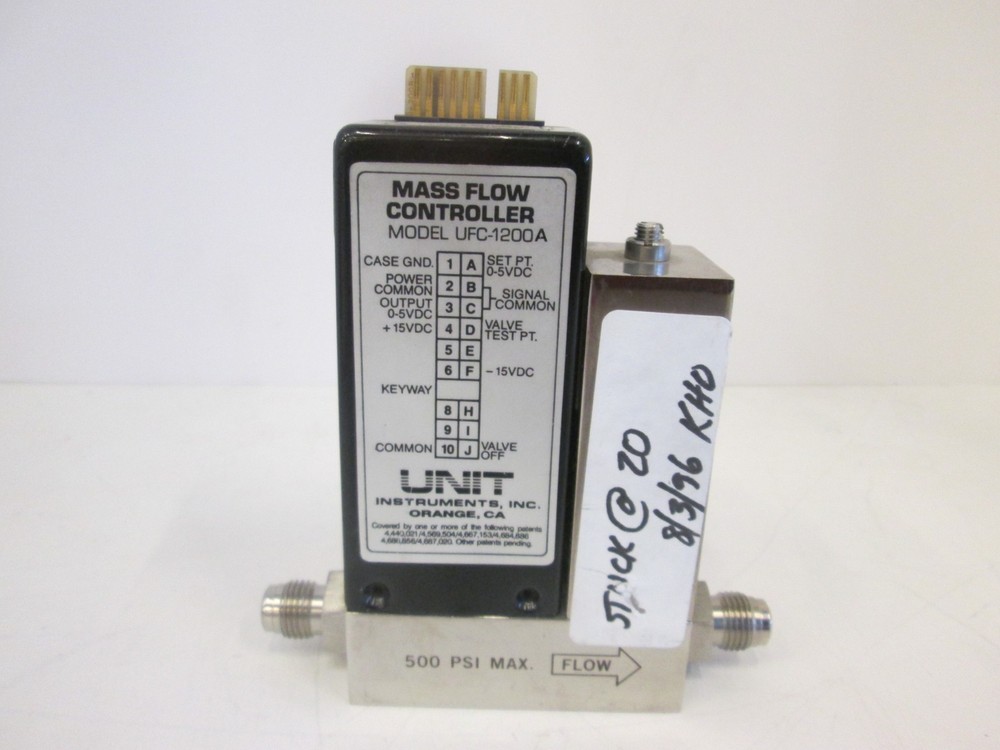 Unit Instruments, UFC-1200A, Mass Flow Controller, 200 SCCM, NF3, Used