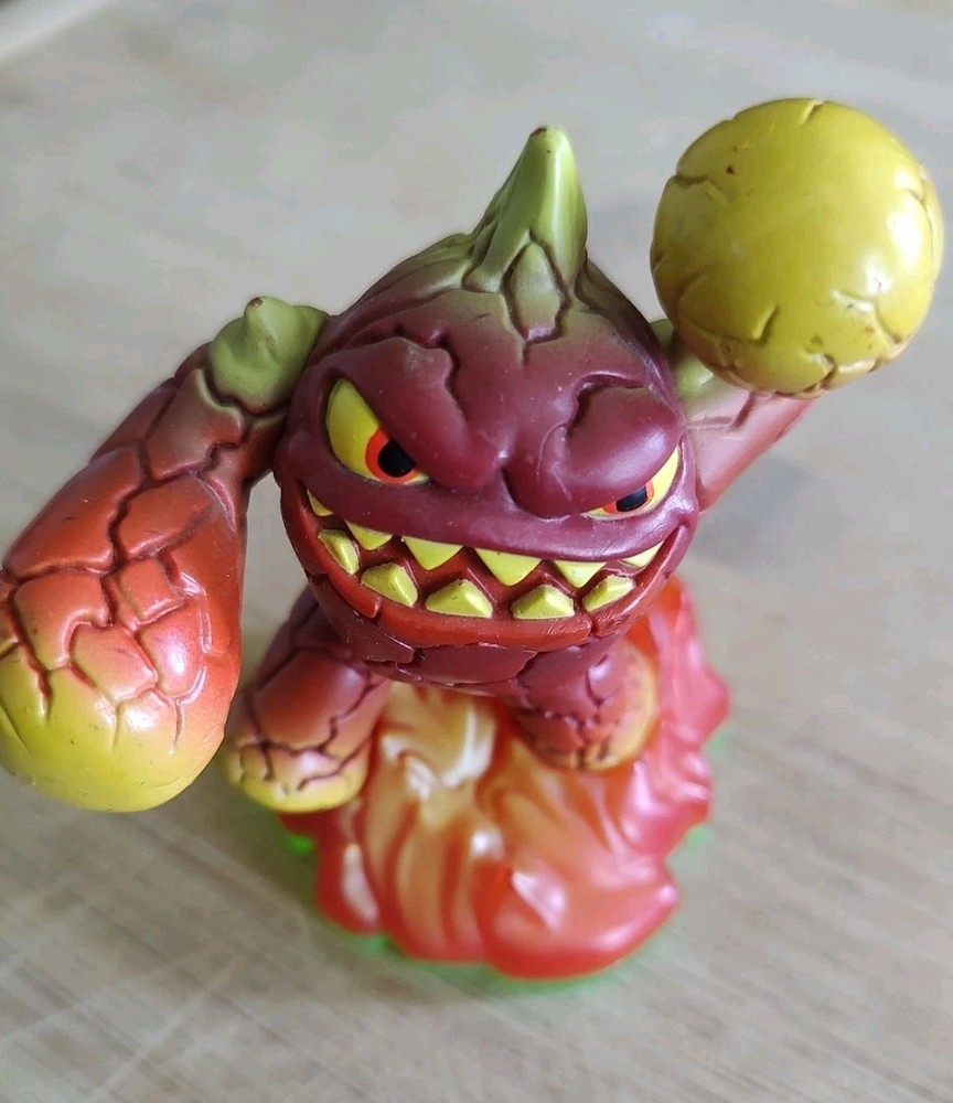 Skylander Giants Eruptor Figure