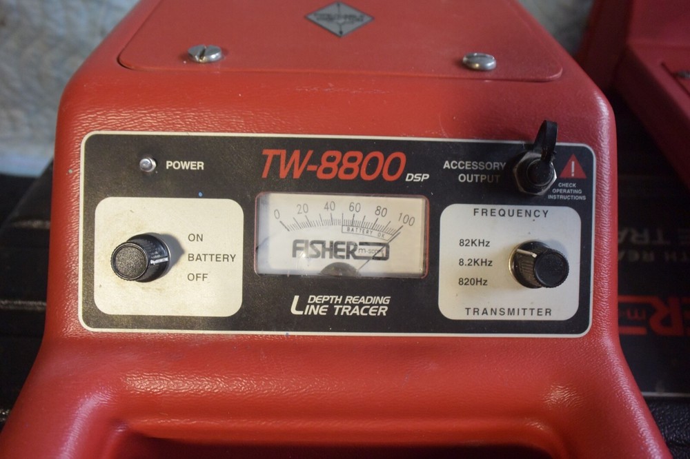 FISHER Model TW-8800 Locator/Transmitter Set