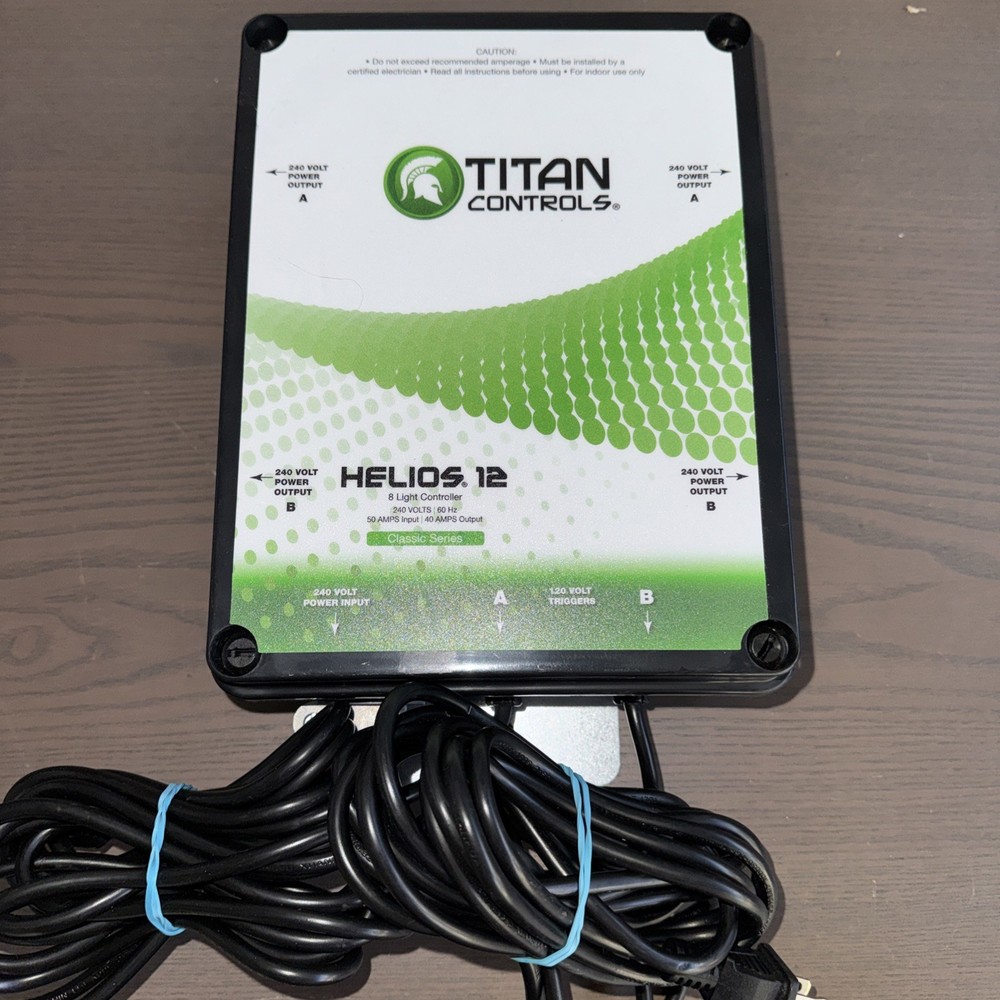 Titan Controls Helios 12 , 240 Volt 8-Light Controller with Dual Trigger Cords