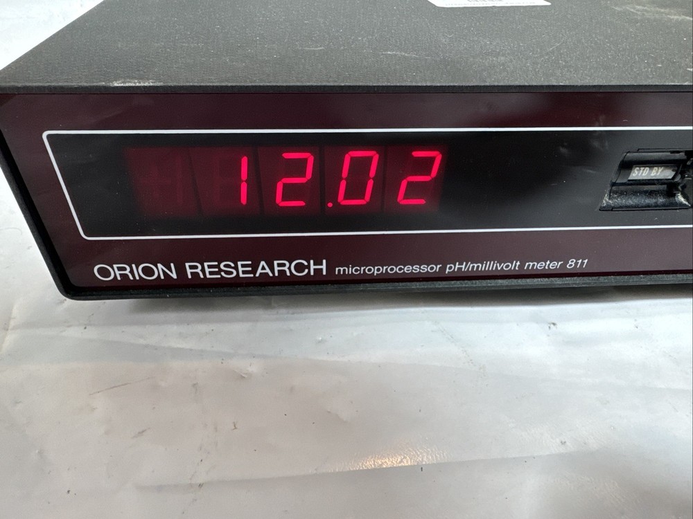 ORION RESEARCH 811 IONALYZER MICROPROCESSOR PH / MILLIVOLT METER
