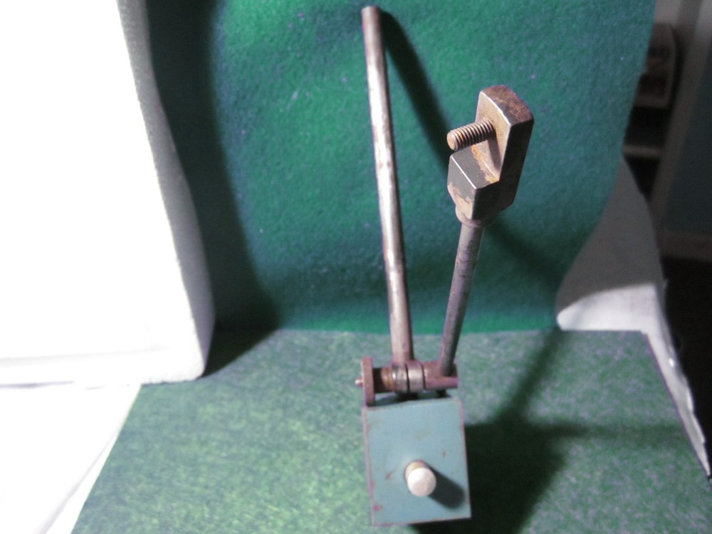 Brown& Sharpe Magnicator