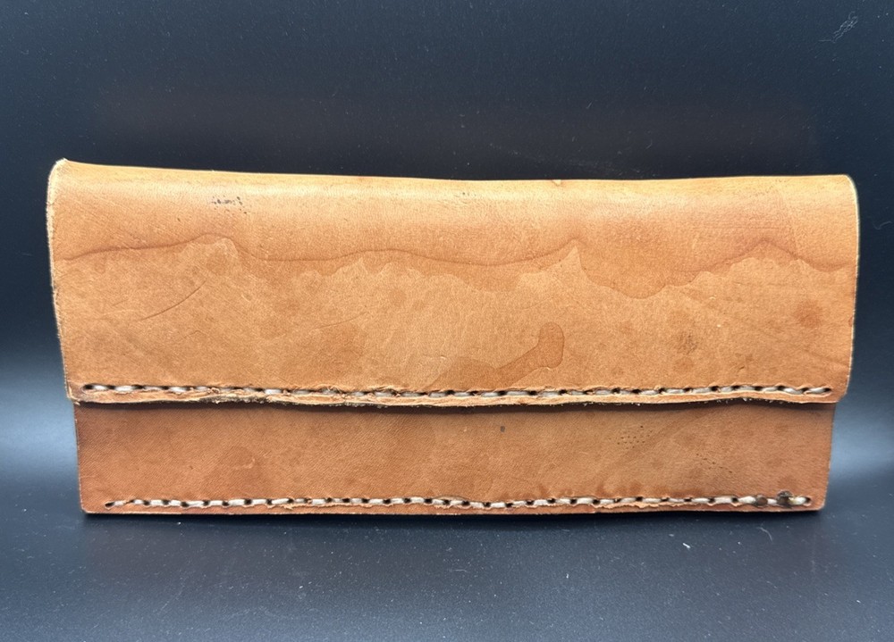 Single Stack Magazine Holder Holds 4 Mags Brown Leather (Some Water Marks)