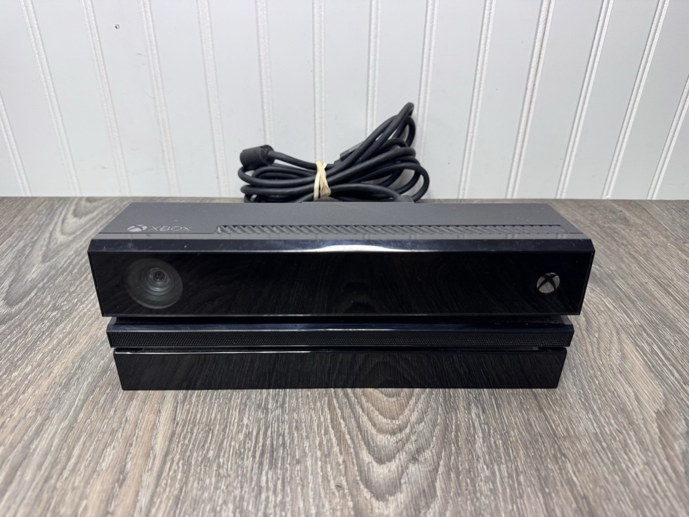 Microsoft Xbox One Kinect Wired Motion Sensor Black Model 1520 OEM