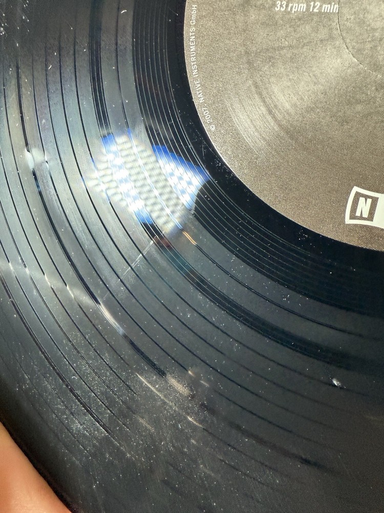 NATIVE INSTRUMENTS TRAKTOR SCRATCH CONTROL VINYL 12" BLACK - 2007