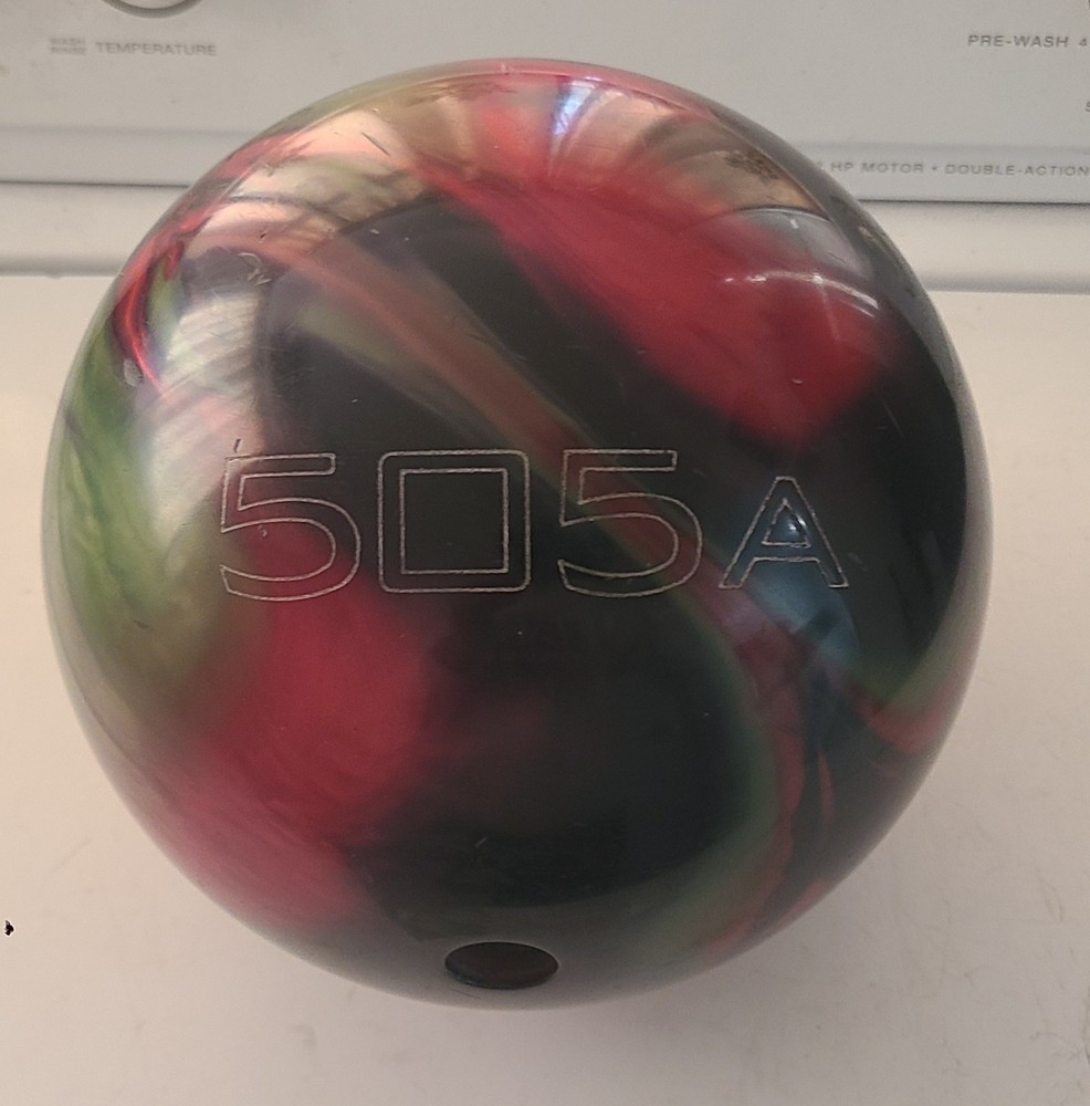 TRACK  505A  BOWLING BALL 15LBS SINGLE DRILL