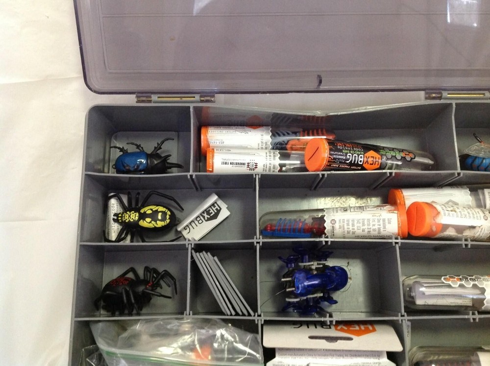 Huge Hexbug Lot - Bugs, Tracks, Tubes, etc. - Check Images