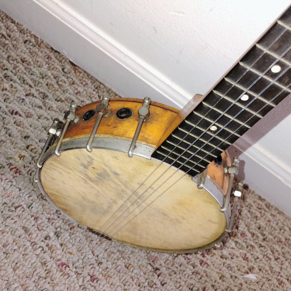 Vintage / Antique Banjolele