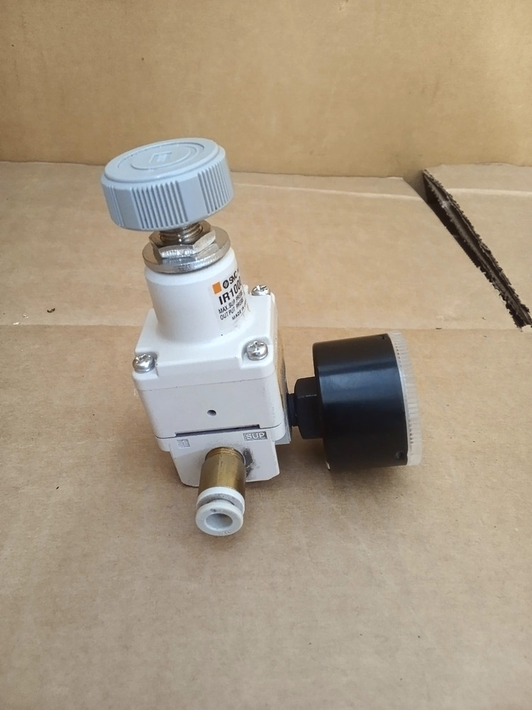 SMC Precision Regulator IR1000-F01