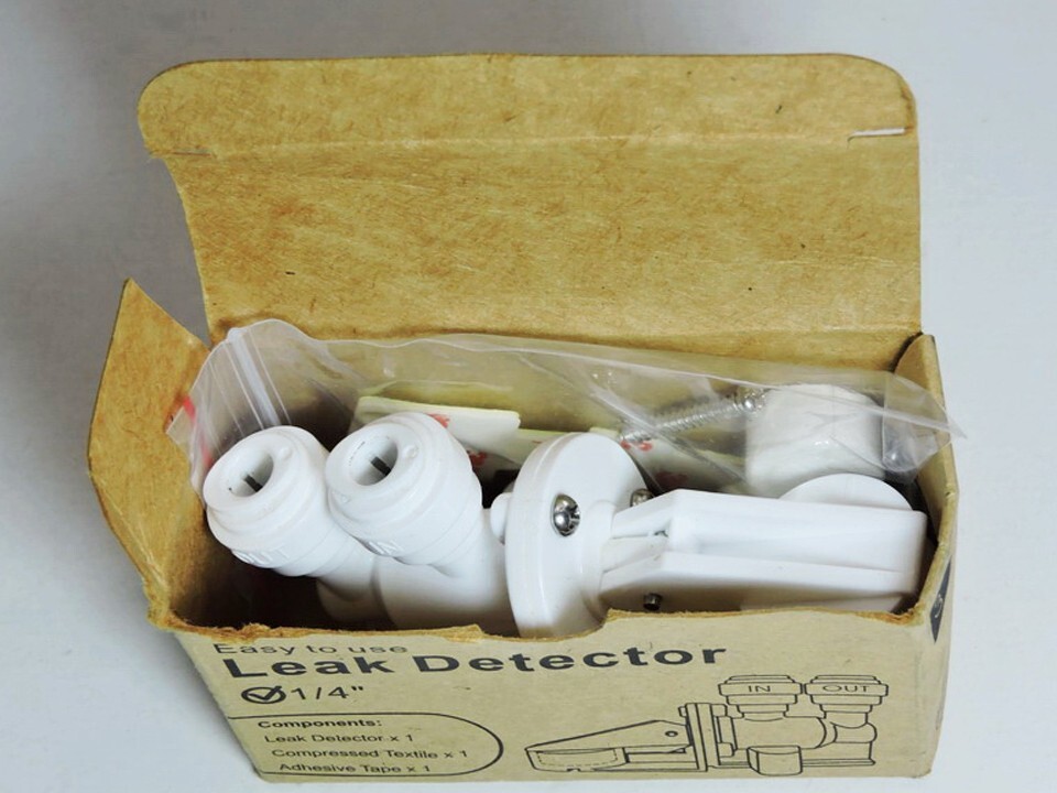 Leak Detector White 1/4” Quick Connect for Reverse Osmosis Systems