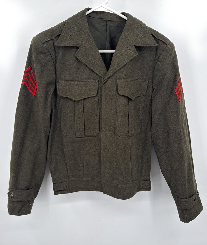 WWII USMC Marine Sergeant Green Coat